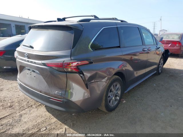 Photo 3 VIN: 5TDJRKEC3NS116810 - TOYOTA SIENNA 