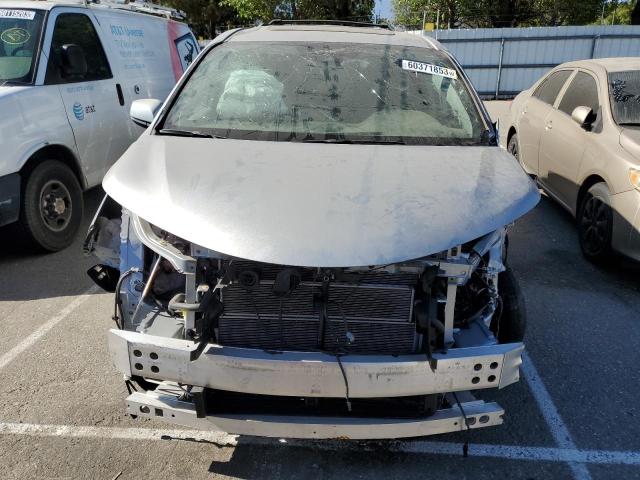 Photo 4 VIN: 5TDJRKEC4NS087334 - TOYOTA SIENNA XLE 