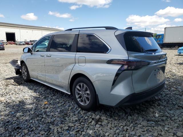 Photo 1 VIN: 5TDJRKEC4PS166053 - TOYOTA SIENNA XLE 