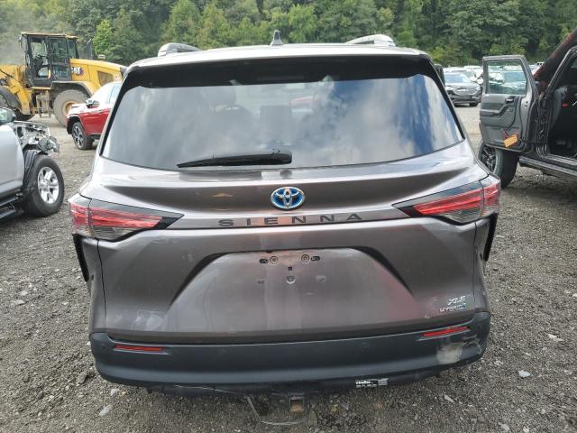 Photo 5 VIN: 5TDJRKEC5MS068158 - TOYOTA SIENNA XLE 