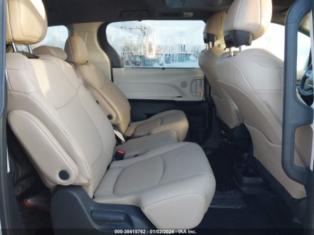 Photo 7 VIN: 5TDJRKEC6MS006395 - TOYOTA SIENNA 