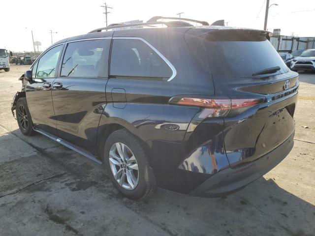 Photo 1 VIN: 5TDJRKEC6NS106658 - TOYOTA SIENNA XLE 