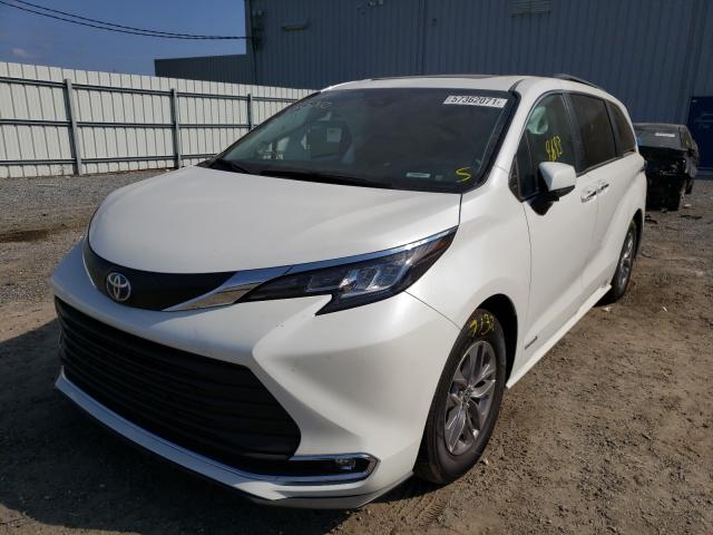 Photo 1 VIN: 5TDJRKEC7MS002968 - TOYOTA SIENNA 