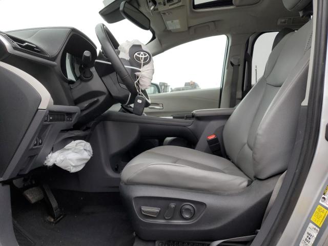 Photo 6 VIN: 5TDJRKEC9NS094893 - TOYOTA SIENNA XLE 