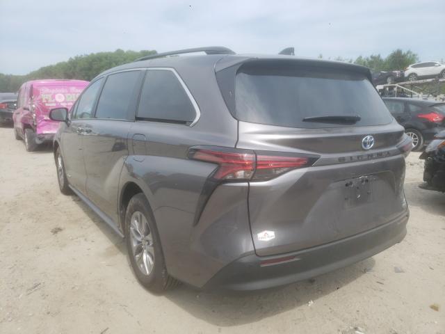 Photo 2 VIN: 5TDJRKECXMS020283 - TOYOTA SIENNA XLE 