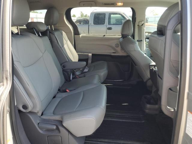 Photo 10 VIN: 5TDJRKECXMS025872 - TOYOTA SIENNA XLE 