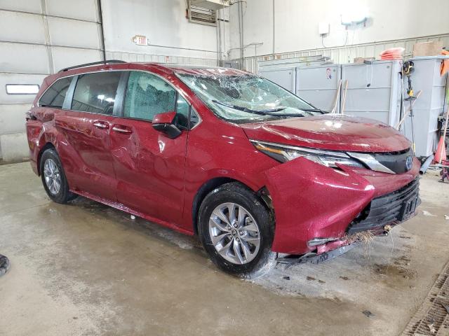 Photo 3 VIN: 5TDJRKECXNS077083 - TOYOTA SIENNA XLE 