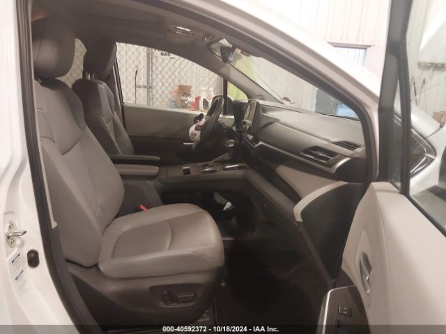 Photo 4 VIN: 5TDJSKFC0NS057010 - TOYOTA SIENNA 