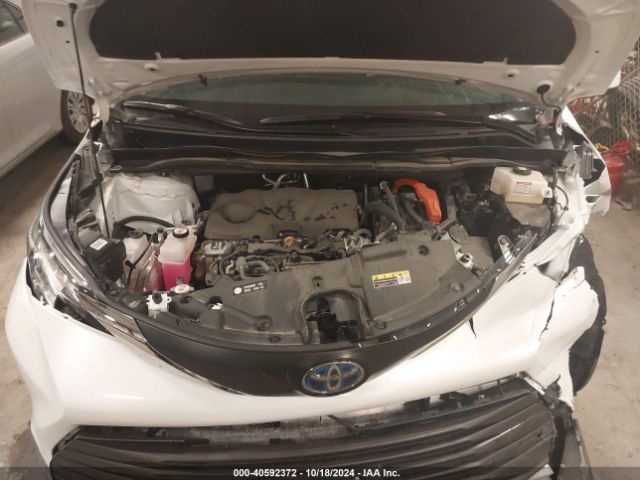 Photo 9 VIN: 5TDJSKFC0NS057010 - TOYOTA SIENNA 