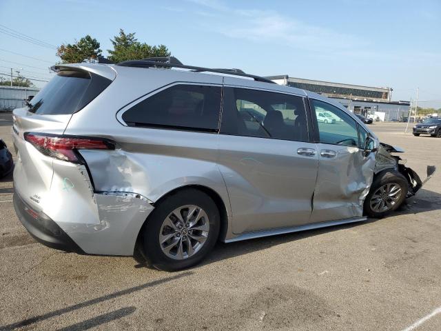 Photo 2 VIN: 5TDJSKFC1MS003519 - TOYOTA SIENNA XLE 