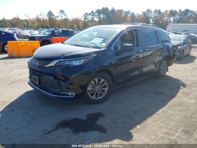 Photo 1 VIN: 5TDJSKFC1MS024418 - TOYOTA SIENNA 