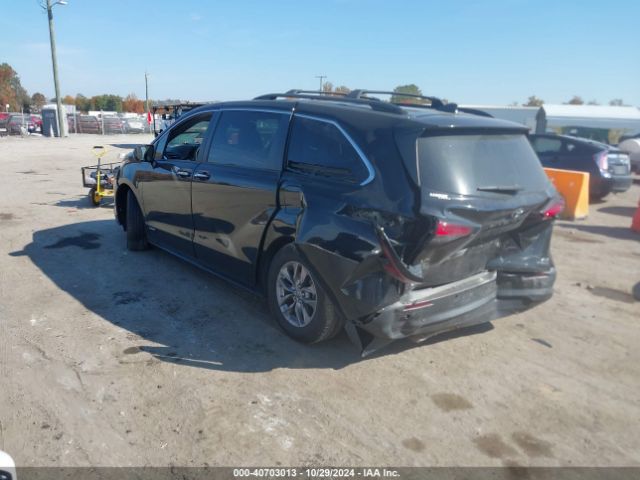 Photo 2 VIN: 5TDJSKFC1MS024418 - TOYOTA SIENNA 