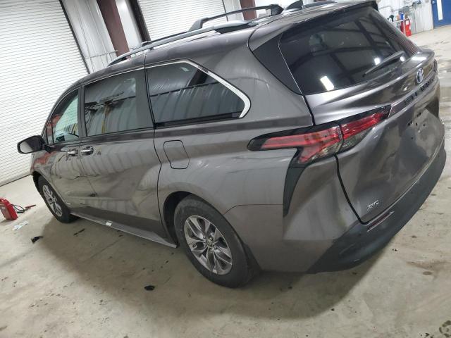 Photo 1 VIN: 5TDJSKFC2MS019826 - TOYOTA SIENNA XLE 