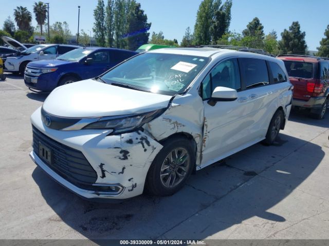 Photo 1 VIN: 5TDJSKFC2PS082655 - TOYOTA SIENNA 