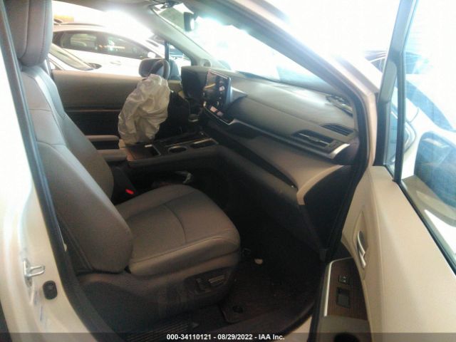 Photo 4 VIN: 5TDJSKFC3MS027191 - TOYOTA SIENNA 