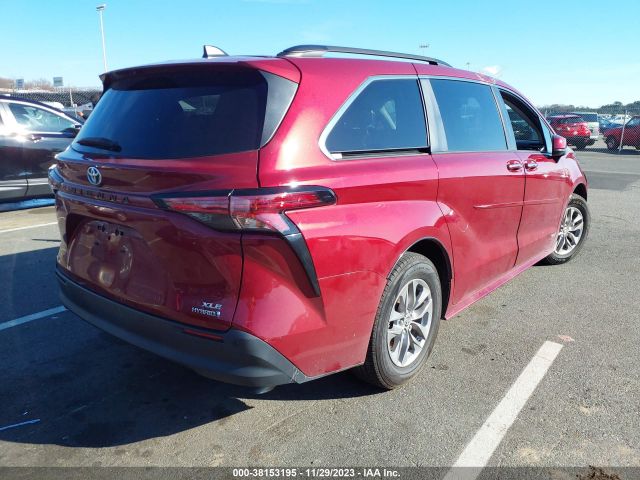 Photo 3 VIN: 5TDJSKFC5MS008237 - TOYOTA SIENNA 