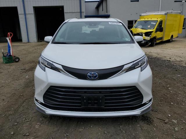 Photo 4 VIN: 5TDJSKFC6PS087017 - TOYOTA SIENNA XLE 