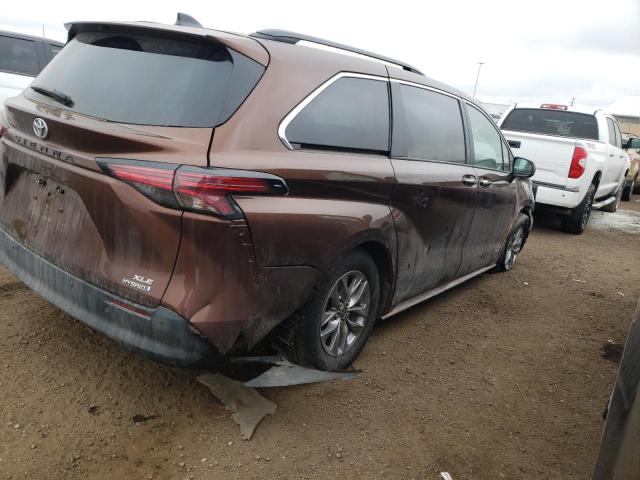 Photo 2 VIN: 5TDJSKFC9MS038759 - TOYOTA SIENNA XLE 