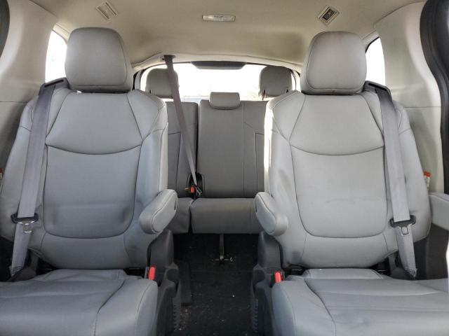 Photo 9 VIN: 5TDJSKFCXRS113301 - TOYOTA SIENNA XLE 