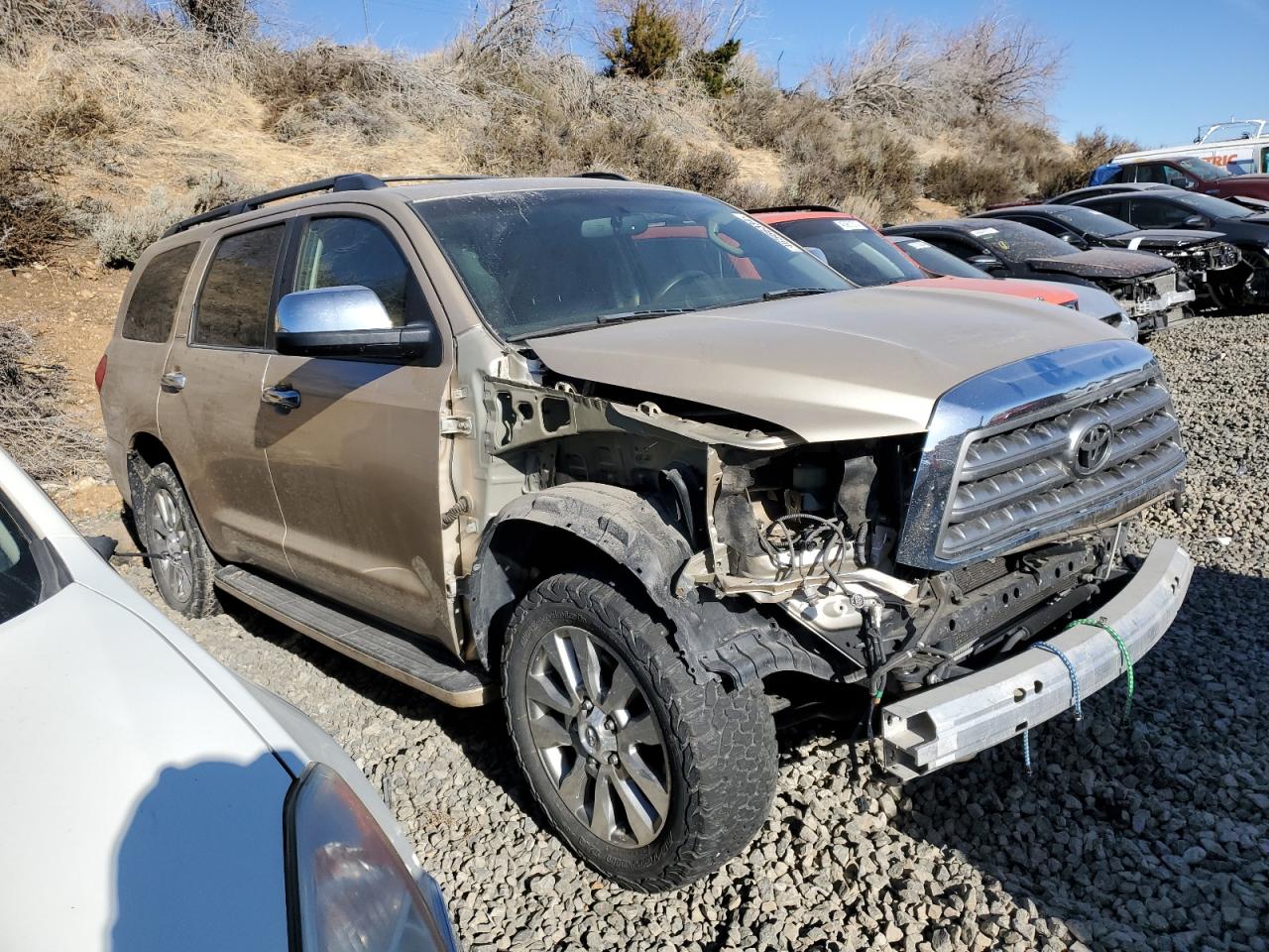 Photo 3 VIN: 5TDJW5G12AS039296 - TOYOTA SEQUOIA 