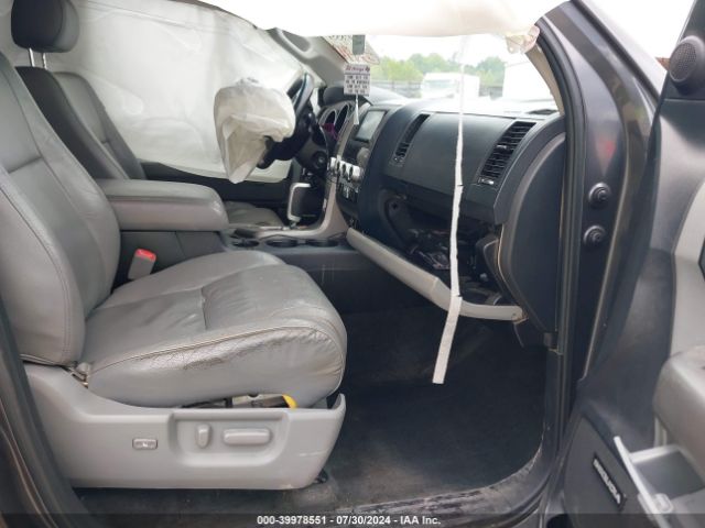 Photo 4 VIN: 5TDJW5G13FS115700 - TOYOTA SEQUOIA 