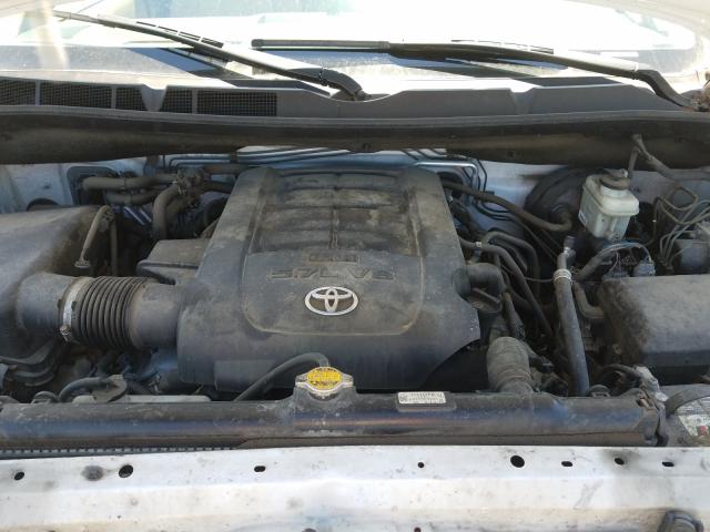 Photo 6 VIN: 5TDJY5G12BS043067 - TOYOTA SEQUOIA LI 