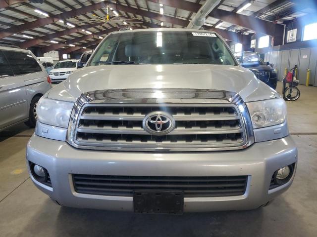 Photo 4 VIN: 5TDJY5G12BS043408 - TOYOTA SEQUOIA LI 