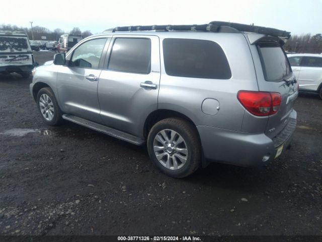 Photo 2 VIN: 5TDJY5G15AS034653 - TOYOTA SEQUOIA 