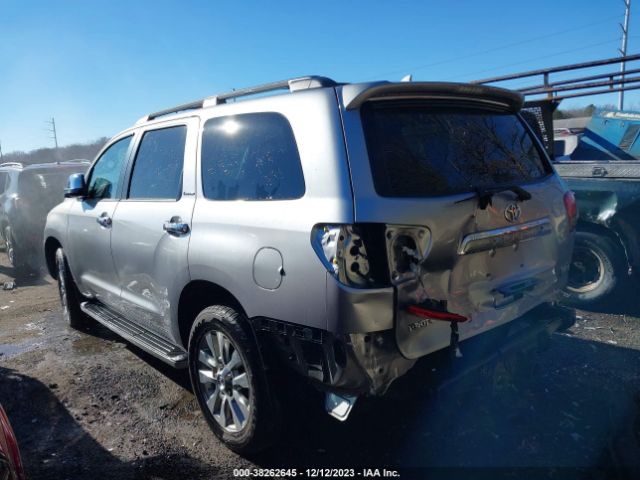 Photo 2 VIN: 5TDJY5G15AS037844 - TOYOTA SEQUOIA 