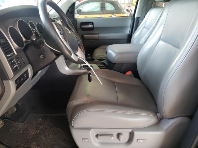 Photo 4 VIN: 5TDJY5G17GS140644 - TOYOTA SEQUOIA 