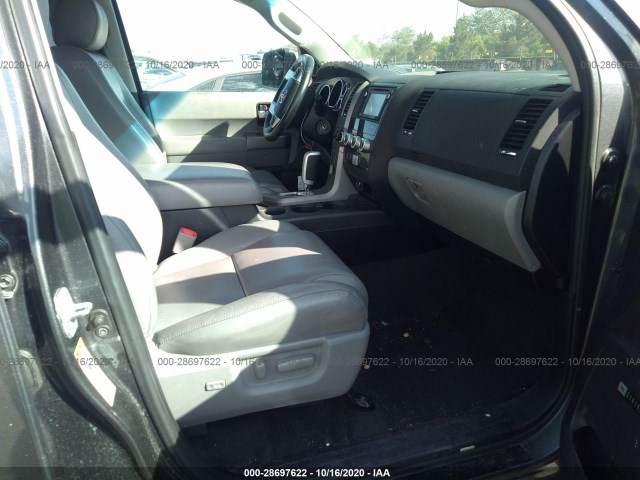 Photo 4 VIN: 5TDJY5G17HS151614 - TOYOTA SEQUOIA 