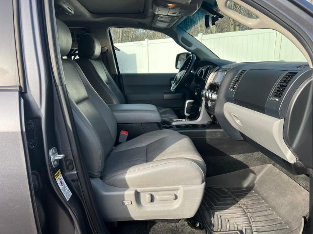 Photo 4 VIN: 5TDJY5G19ES096756 - TOYOTA SEQUOIA 