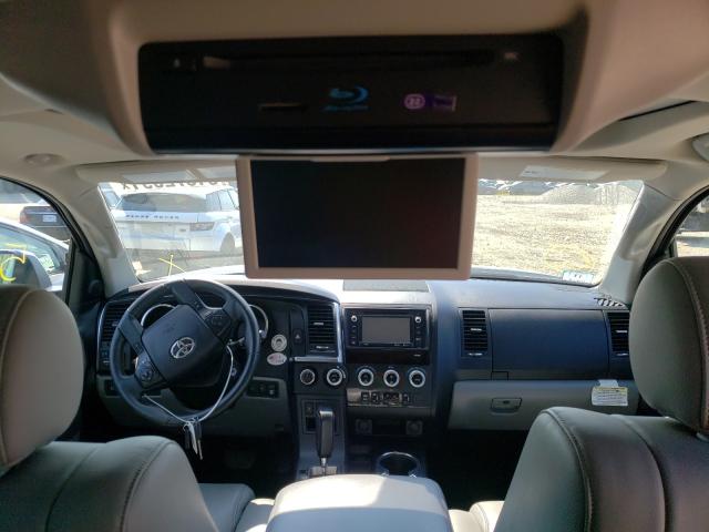 Photo 8 VIN: 5TDJY5G1XKS172755 - TOYOTA SEQUOIA LI 