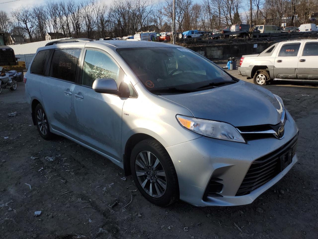 Photo 3 VIN: 5TDJZ3DC0KS227415 - TOYOTA SIENNA 