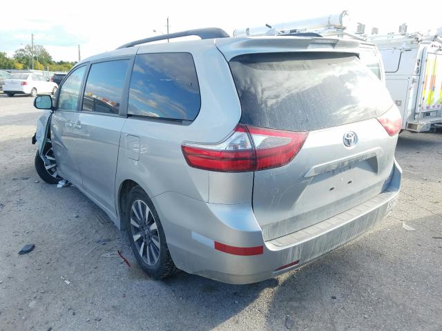 Photo 2 VIN: 5TDJZ3DC0LS230560 - TOYOTA SIENNA LE 