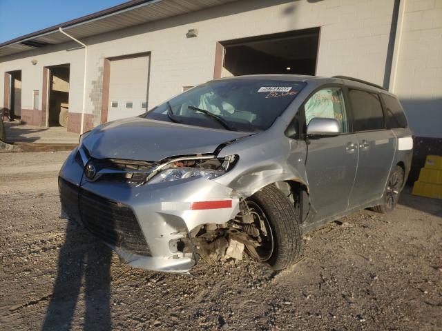 Photo 1 VIN: 5TDJZ3DC0LS230560 - TOYOTA SIENNA LE 