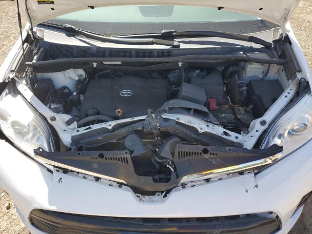 Photo 11 VIN: 5TDJZ3DC1KS214124 - TOYOTA SIENNA LE 