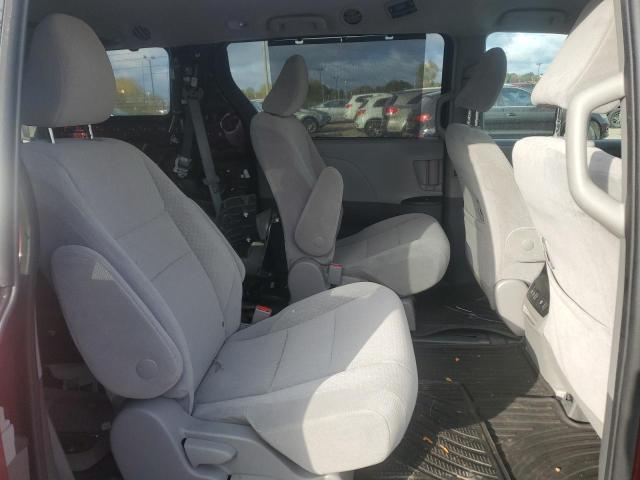 Photo 9 VIN: 5TDJZ3DC2LS244296 - TOYOTA SIENNA LE 