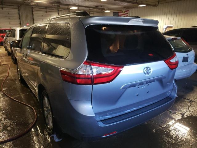 Photo 2 VIN: 5TDJZ3DC4HS180124 - TOYOTA SIENNA LE 