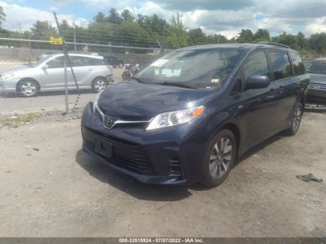 Photo 1 VIN: 5TDJZ3DC5JS195172 - TOYOTA SIENNA 