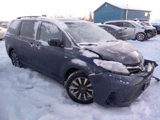 Photo 3 VIN: 5TDJZ3DC5KS225840 - TOYOTA SIENNA LE 