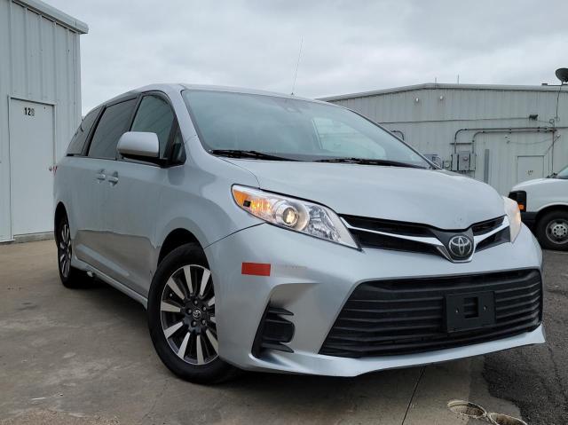 Photo 0 VIN: 5TDJZ3DC5LS233048 - TOYOTA SIENNA LE 