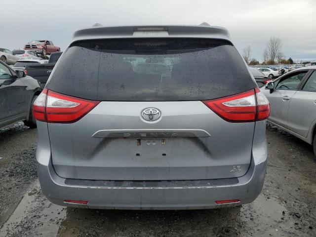 Photo 5 VIN: 5TDJZ3DC6HS158917 - TOYOTA SIENNA LE 