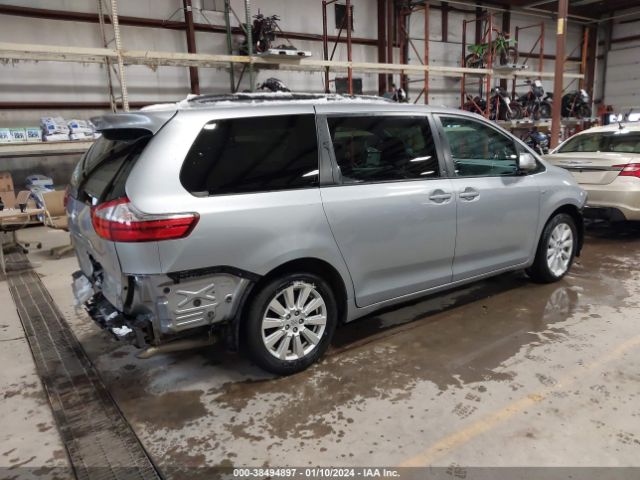 Photo 3 VIN: 5TDJZ3DC7HS160448 - TOYOTA SIENNA 