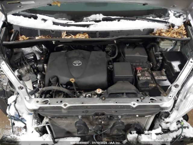 Photo 9 VIN: 5TDJZ3DC7HS160448 - TOYOTA SIENNA 