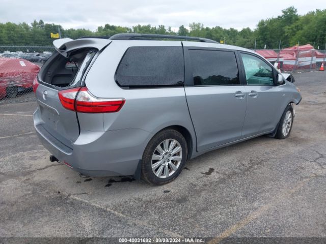 Photo 3 VIN: 5TDJZ3DC7HS163530 - TOYOTA SIENNA 