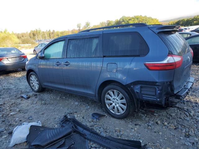 Photo 1 VIN: 5TDJZ3DC7HS165360 - TOYOTA SIENNA LE 