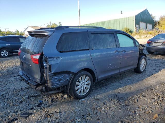 Photo 2 VIN: 5TDJZ3DC7HS165360 - TOYOTA SIENNA LE 