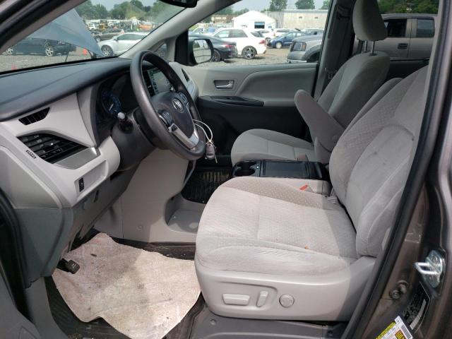 Photo 6 VIN: 5TDJZ3DC7LS238395 - TOYOTA SIENNA LE 