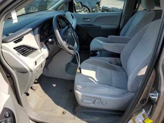 Photo 6 VIN: 5TDJZ3DC8HS148163 - TOYOTA SIENNA LE 